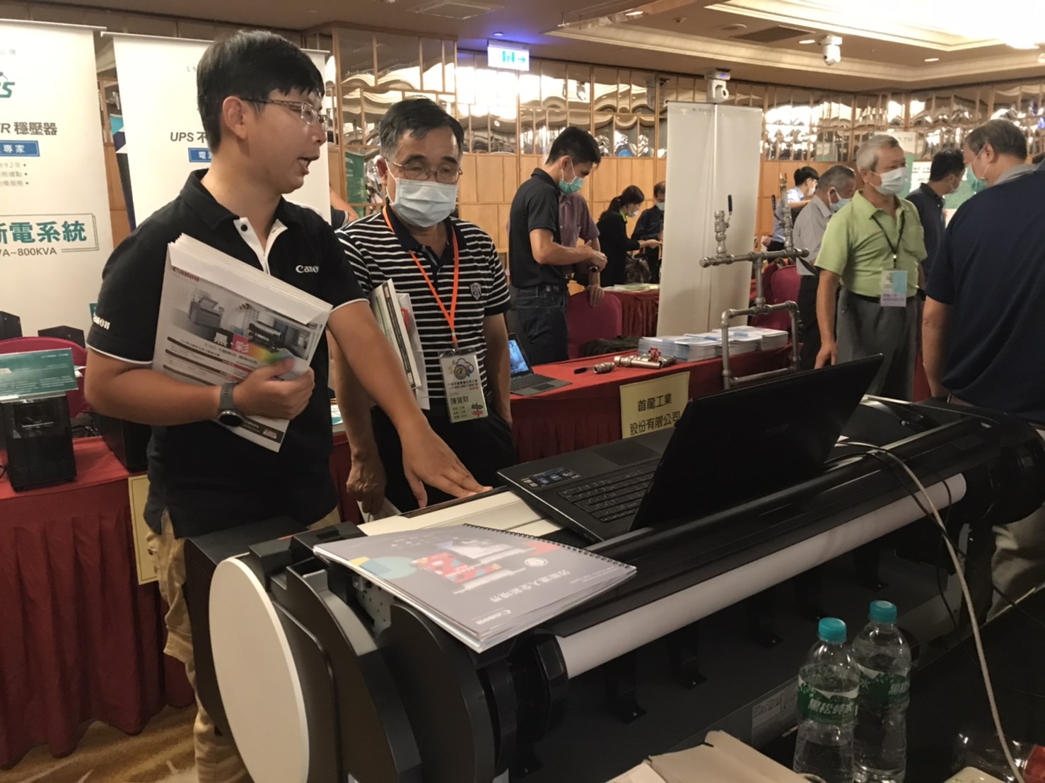 高雄電機技師公會會員大會展場 3 產品介紹說明2